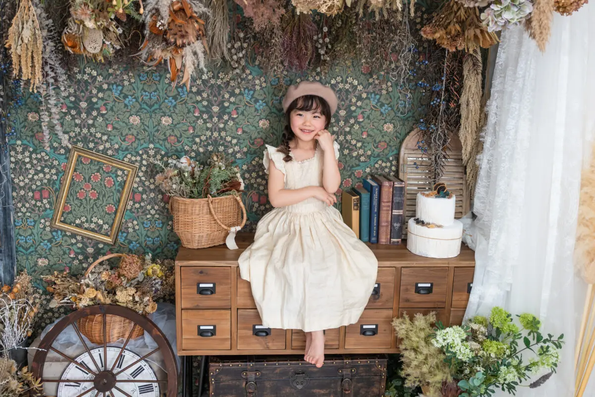 撮影小物　スタジオ　写真撮影　スノーマン扉 扉の向こうに広がる素敵な空間にみんなが笑顔に！「Photo studio