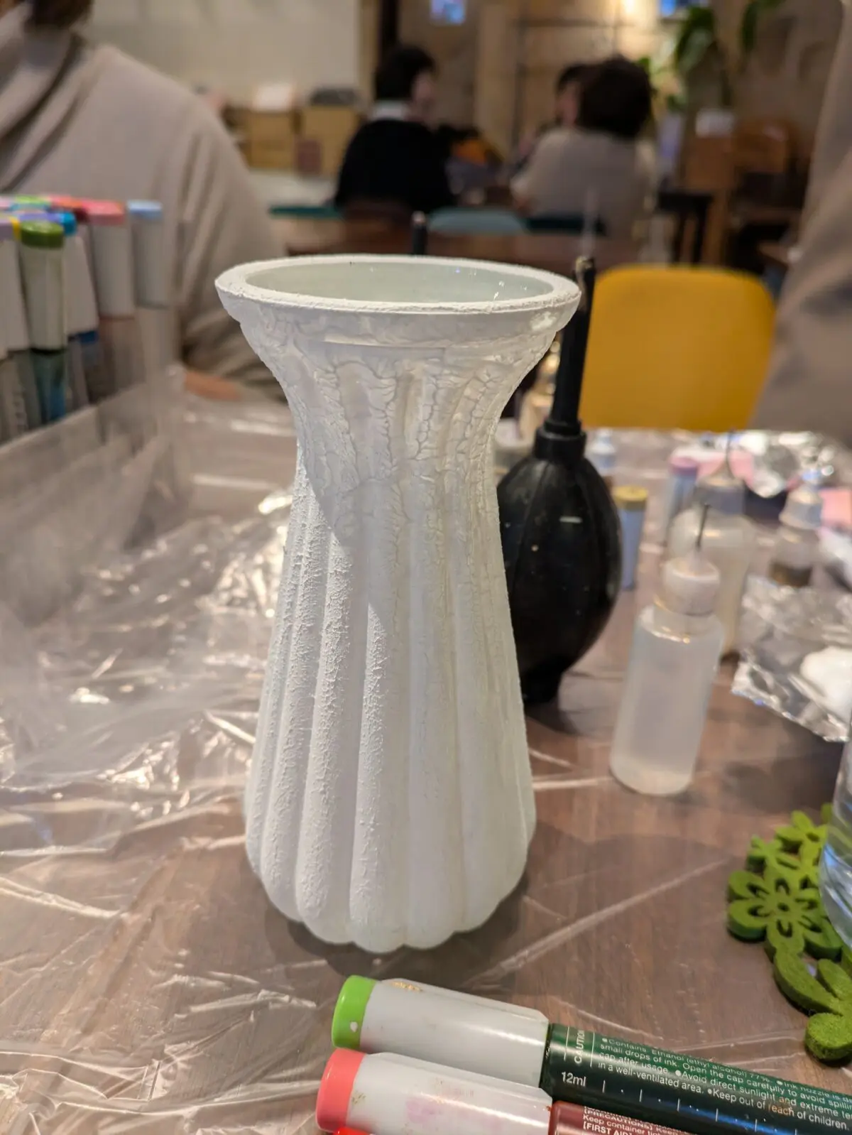 カフェで体験！さやか先生の「アルコールインクアート」 | ロコっち