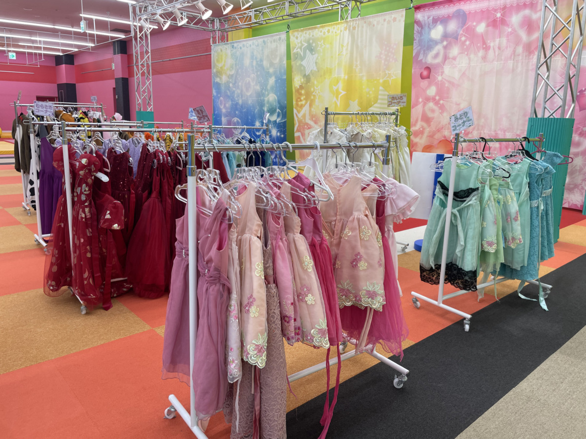 着せ替えのドレスやスーツ
